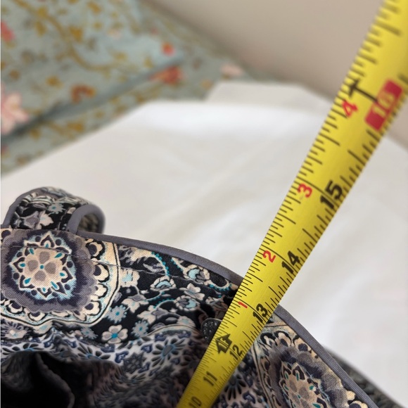 Vera Bradley Black and Gray Patterned Tote - Picture 6 of 6